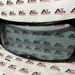 شیشه عقب جک اس 5