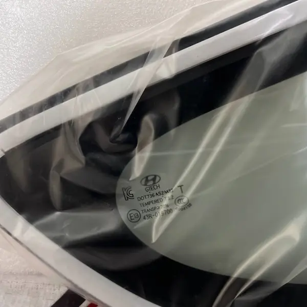 قیمت شیشه روگلگیری سانتافه قیمت شیشه روگلگیری سانتافه