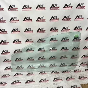 شیشه بغل جلو شاهین