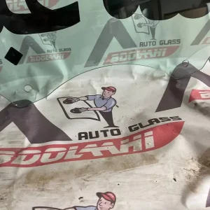 خرید شیشه درب پورشه ماکان