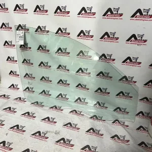شیشه درب رنو مگان