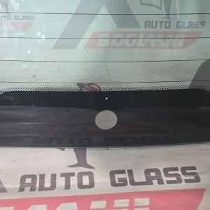 شیشه عقب اکستریم VX سوراخدار