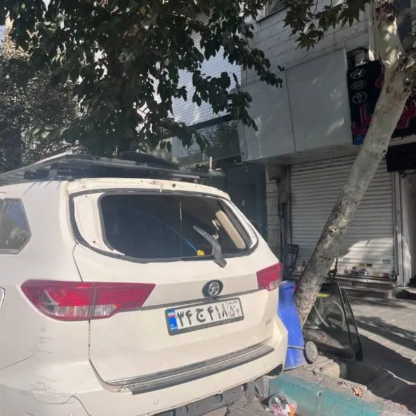 تعویض شیشه خودرو