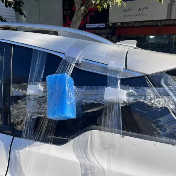 شیشه اتومبیل شبانه‌روزی در تهران