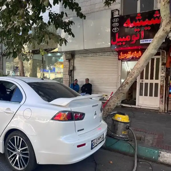 تعویض شیشه ماشین شبانه روزی