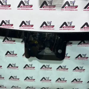 آپشن شیشه جلو اریزو 8